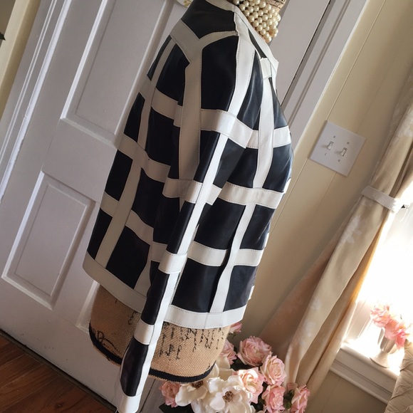 CARLISLE • Gorgeous HIGHRISE Leather Jacket $1395 Retail - Picture 10 of 16